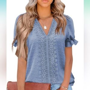 Short sleeve v neck blouse